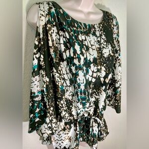 ECI New York Sleeveless Tie
Waist Blouse Teal & Black Print Keyhole Back Size M